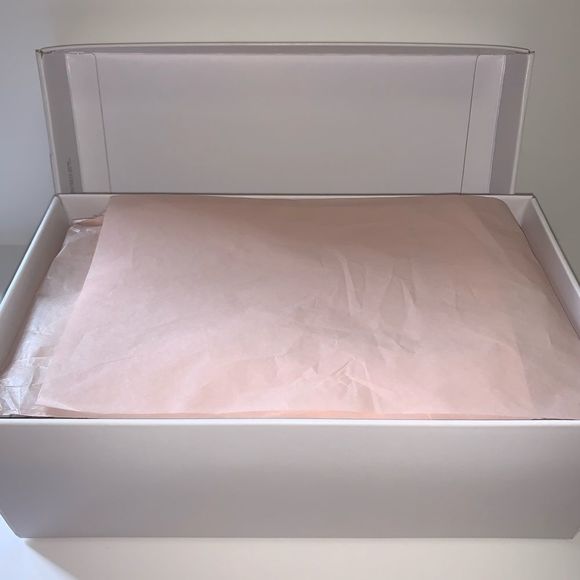 SOLD !Rebecca Minkoff slide - Picture 7 of 8